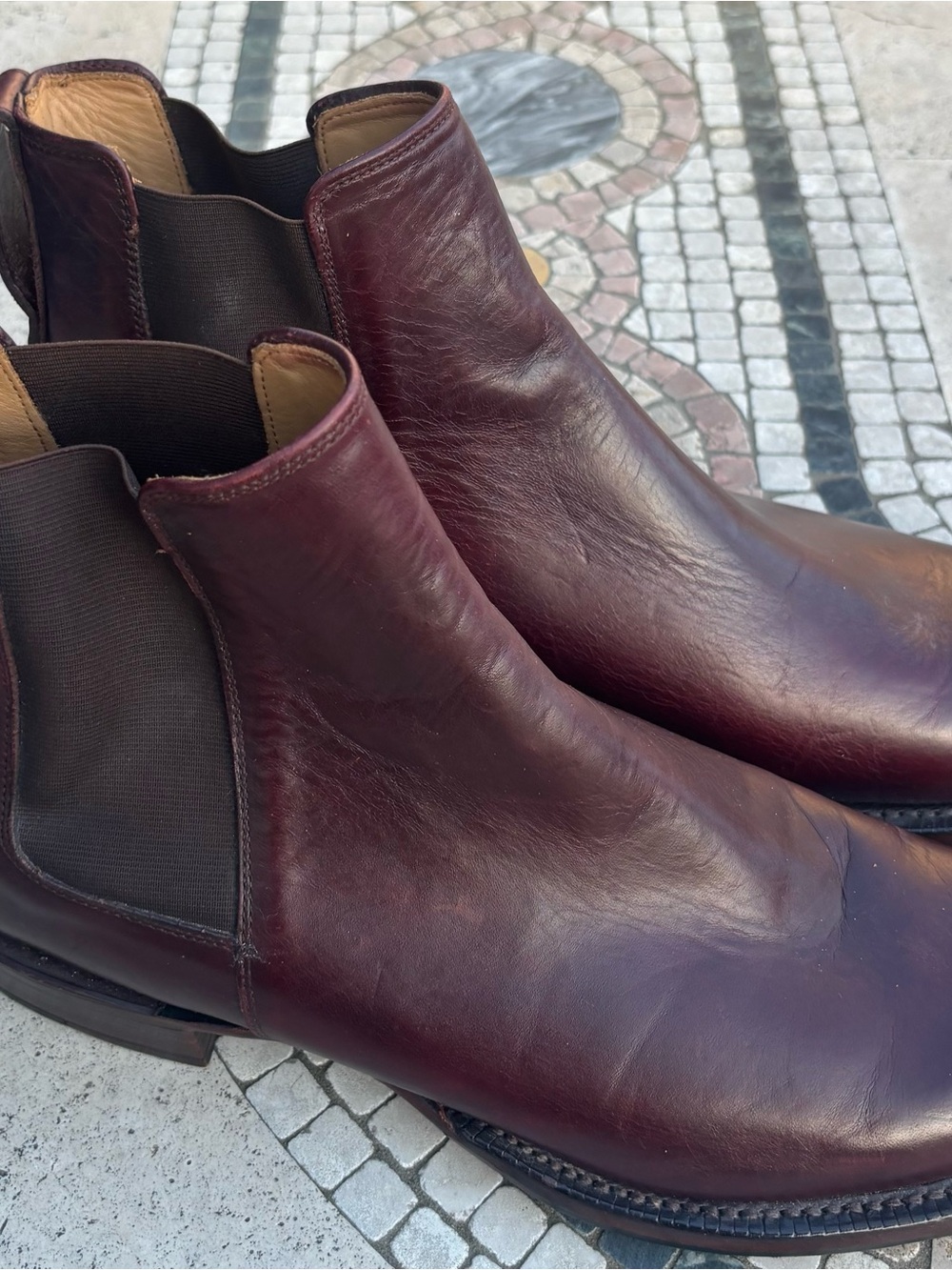 Lucchese Men's Chukka Boots in Burgundy Leather D11344 Size 10 - Picture 2 of 8